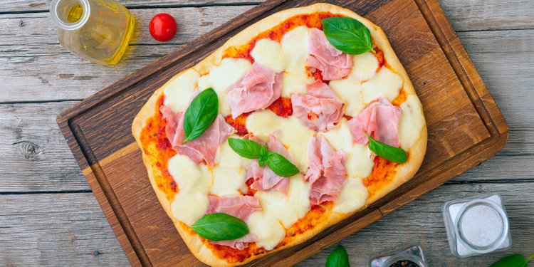 Пицца сливочная ветчина - подарок за первый заказ